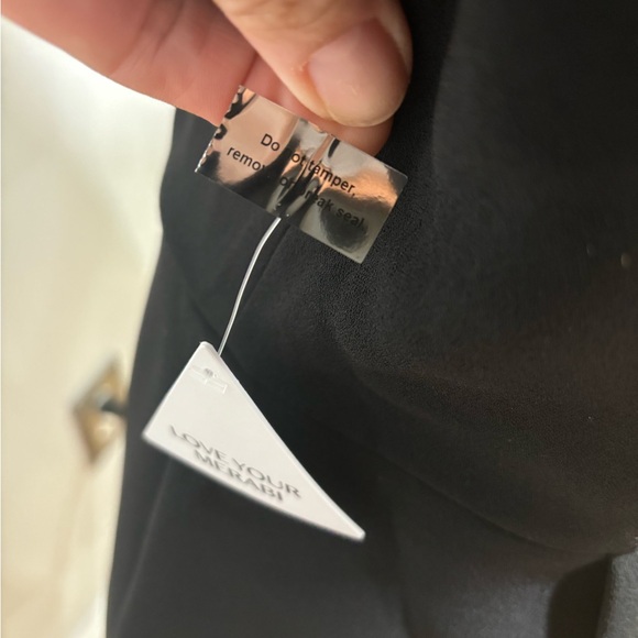 Nadine Merabi Harper dress in size 8, NEVER WORN, brand new with box and tags - Picture 9 of 16